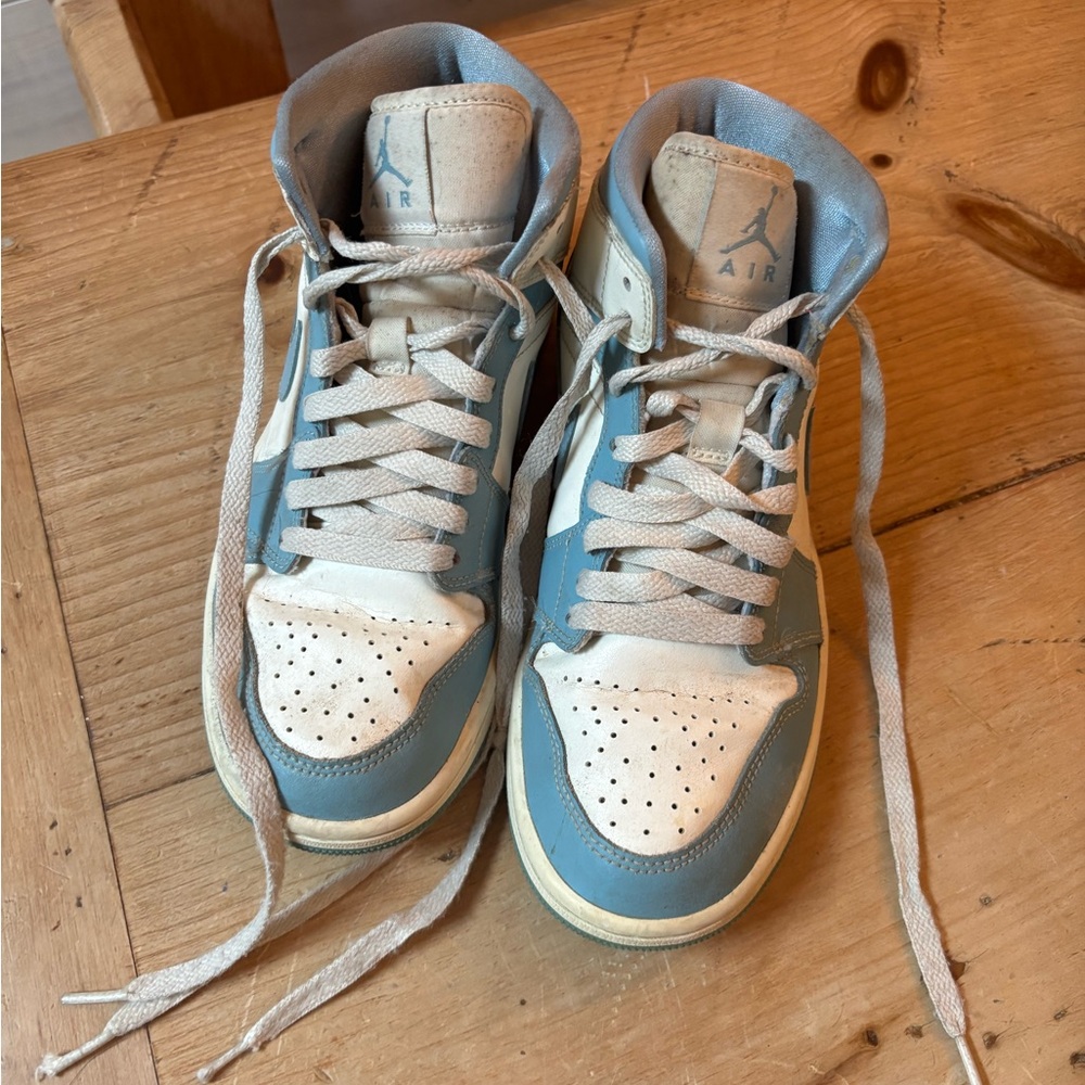 Nike Air Blue and White High-Tops